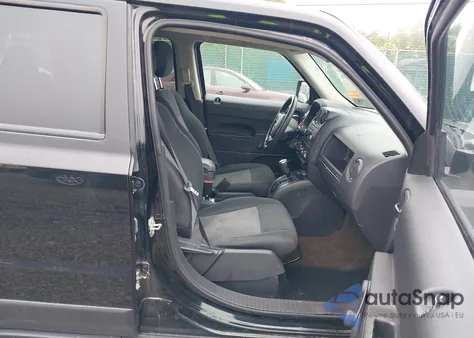 2015 Jeep Patriot Sport z USA, uszkodzony, nr VIN 1C4NJRBB0FD424902